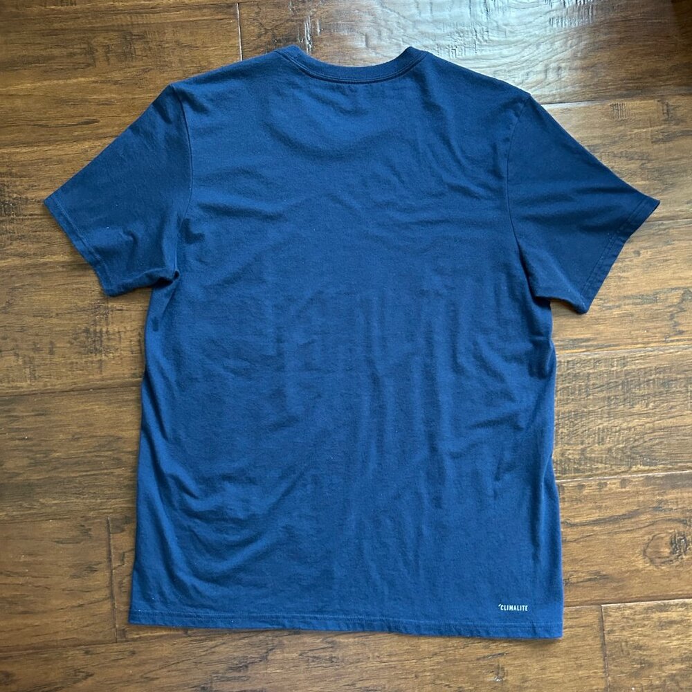 Adidas navy blue mens tshirt L large performance tee - Picture 4 of 4